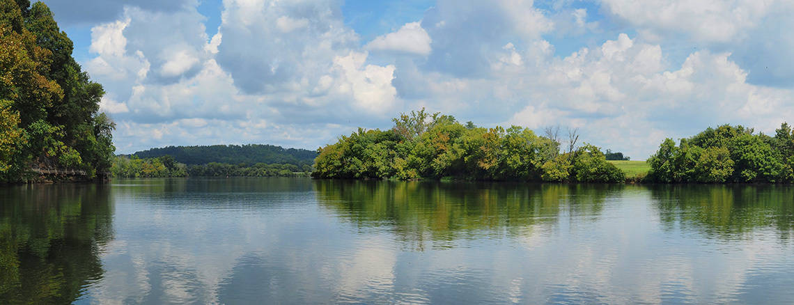 Tennessee River